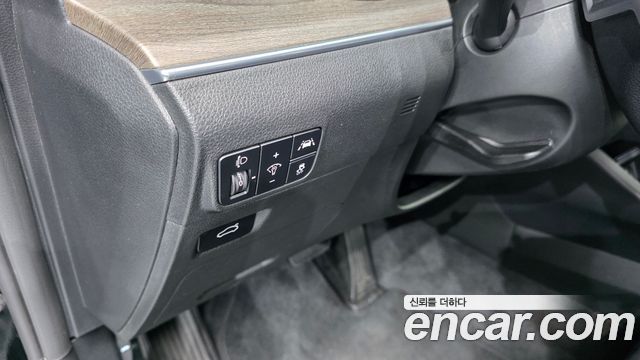 Kia K5 2023 — photo 24