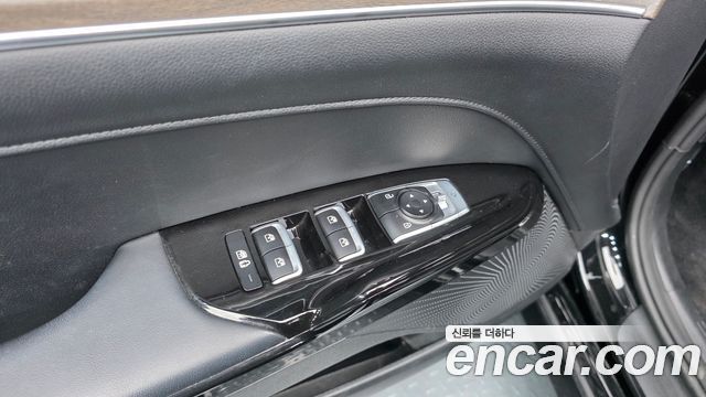 Kia K5 2023 — photo 26