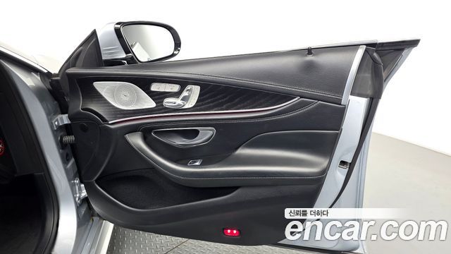 Mercedes-Benz CLS-Class 2022 — photo 14