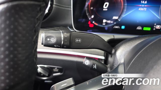 Mercedes-Benz CLS-Class 2022 — photo 28