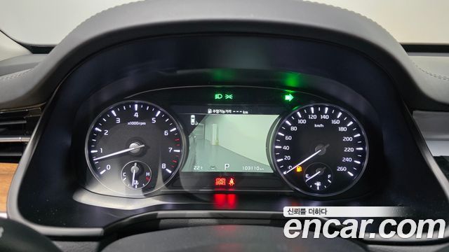 Kia K9 2022 — photo 11
