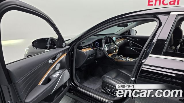 Kia K9 2022 — photo 13