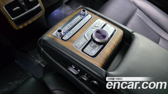 Kia K9 2022 — photo 31