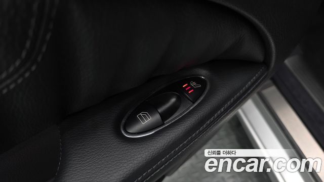 Mercedes-Benz E-Class 2003 — photo 30