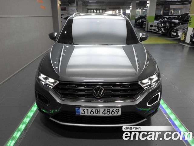 Volkswagen T-Roc 2021 — photo 3