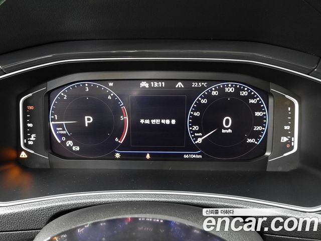 Volkswagen T-Roc 2021 — photo 8