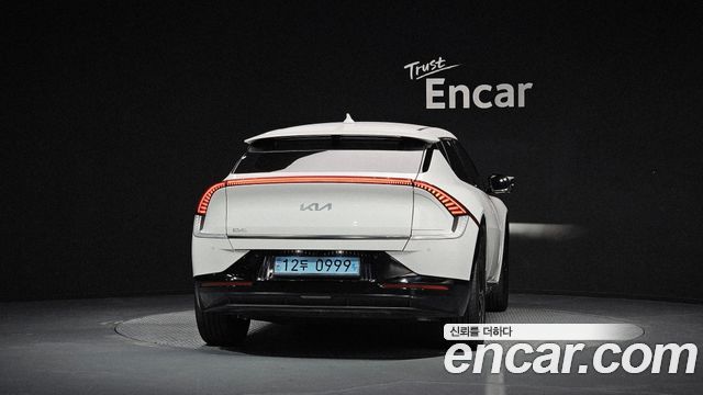 Kia EV6 2023 — photo 4