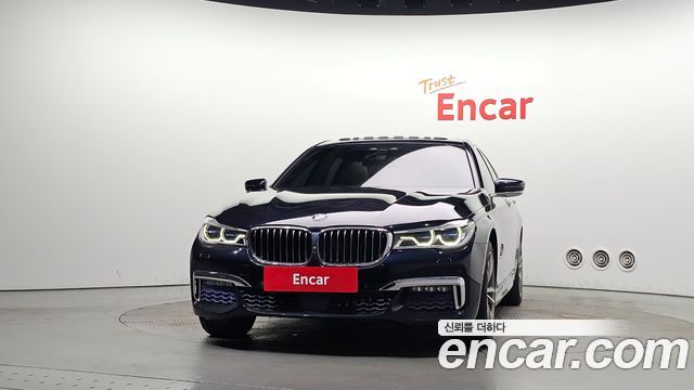BMW 7-Series 2017 — photo 3