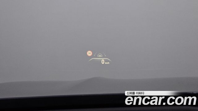 BMW 7-Series 2017 — photo 17