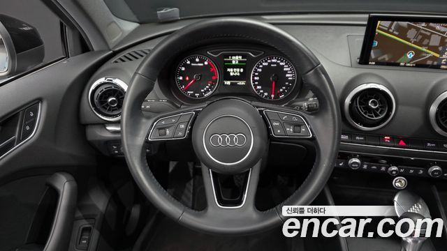 Audi A3 2020 — photo 19