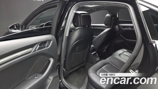 Audi A3 2020 — photo 16