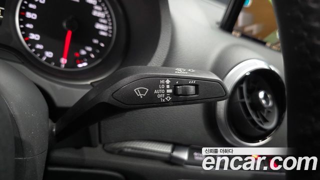 Audi A3 2020 — photo 32