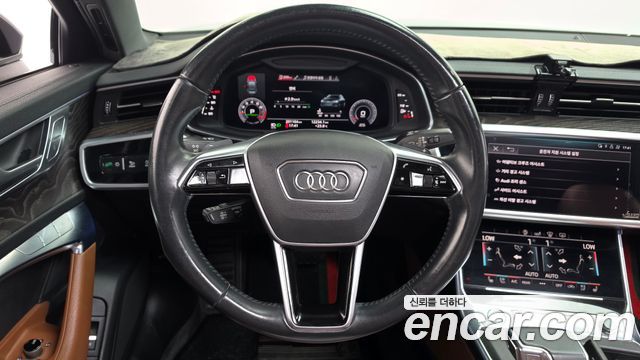 Audi A6 2020 — photo 14