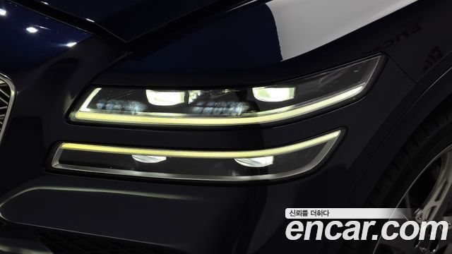 Genesis GV80 2020 — photo 8