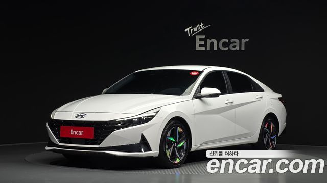 Hyundai AVANTE 2021 — photo 1