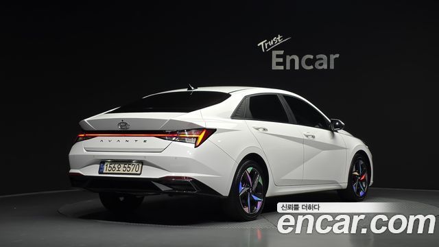 Hyundai AVANTE 2021 — photo 2
