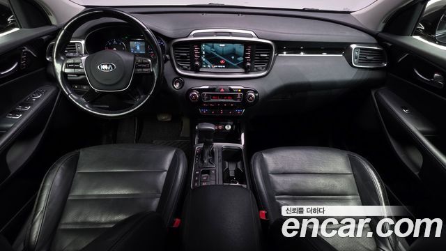 Kia Sorento 2018 — photo 10