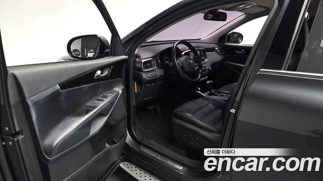 Kia Sorento 2018 — photo 13