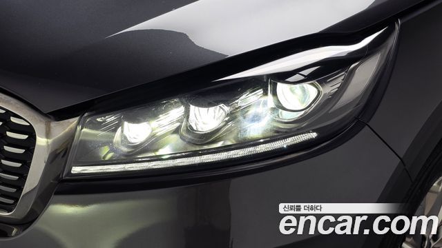 Kia Sorento 2018 — photo 8