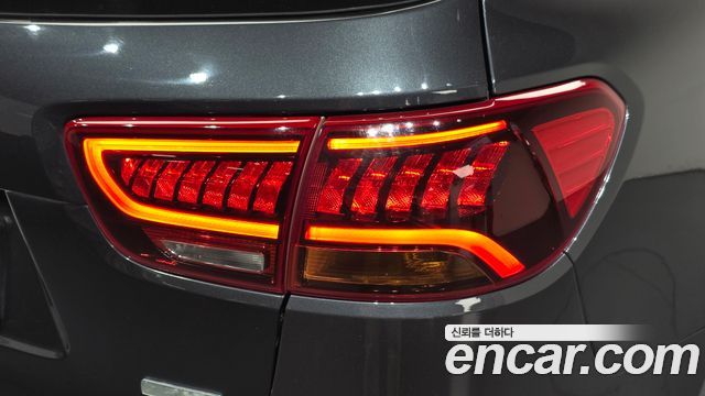 Kia Sorento 2018 — photo 9