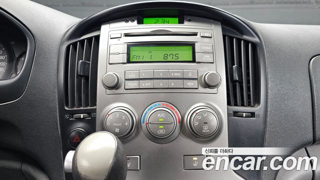 Hyundai Starex 2010 — photo 14