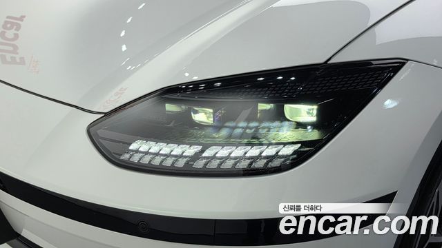 Hyundai Ioniq6 2023 — photo 8
