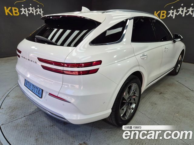 Genesis GV70 2022 — photo 6