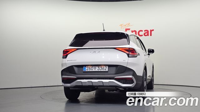 Kia Sportage 2023 — photo 4