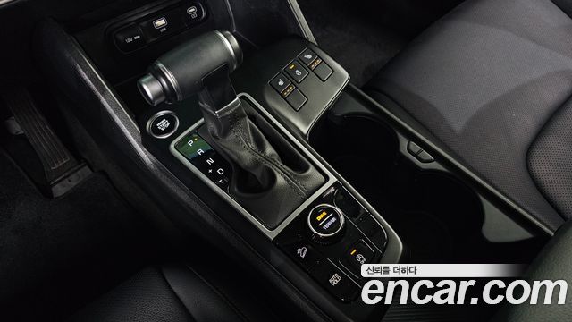 Kia Sportage 2023 — photo 12
