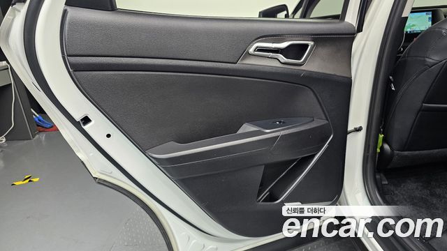 Kia Sportage 2023 — photo 15