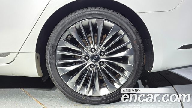 Kia K7 2017 — photo 7