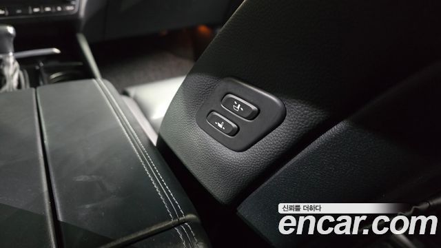 Kia K7 2017 — photo 28