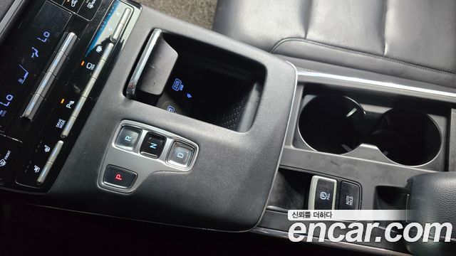 Hyundai Grandeur 2022 — photo 12