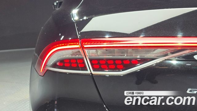 Hyundai Grandeur 2022 — photo 9