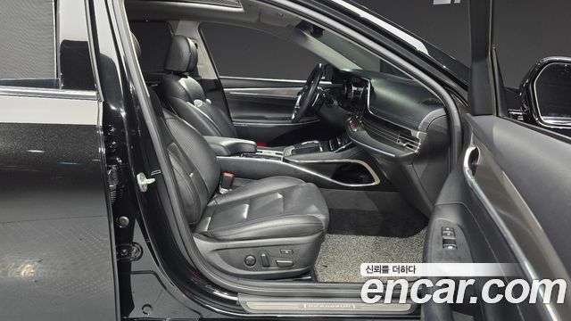 Hyundai Grandeur 2022 — photo 16