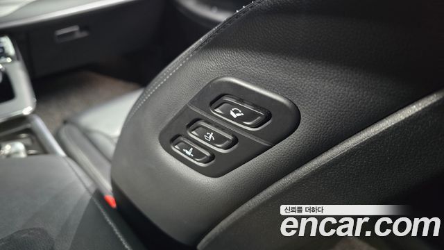 Hyundai Grandeur 2022 — photo 33