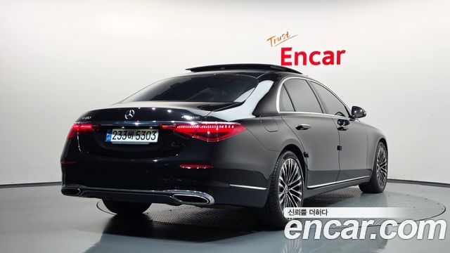 Mercedes-Benz S-Class 2022 — photo 2