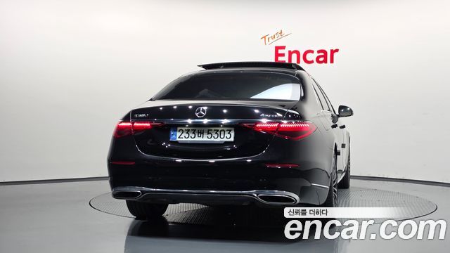 Mercedes-Benz S-Class 2022 — photo 4