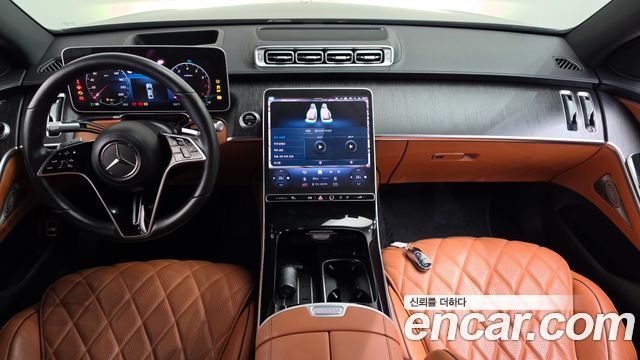 Mercedes-Benz S-Class 2022 — photo 10