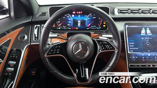 Mercedes-Benz S-Class 2022 — photo 19