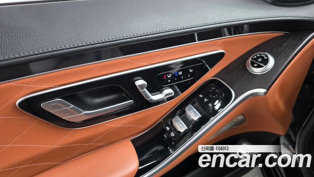 Mercedes-Benz S-Class 2022 — photo 29