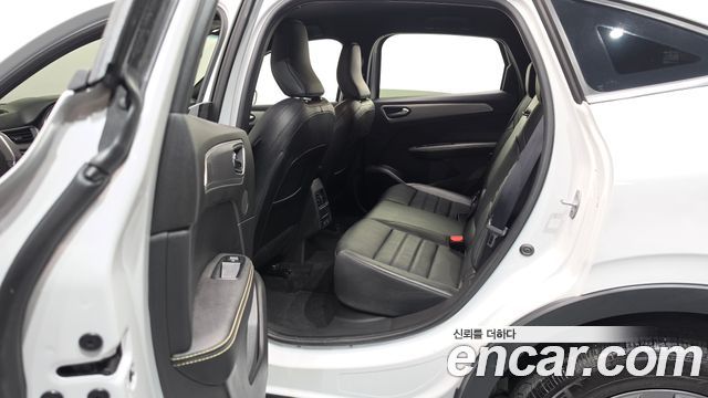 Renault Korea XM3 2024 — photo 18