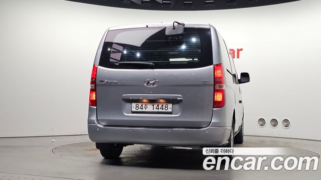Hyundai Starex 2017 — photo 4