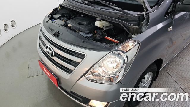 Hyundai Starex 2017 — photo 6