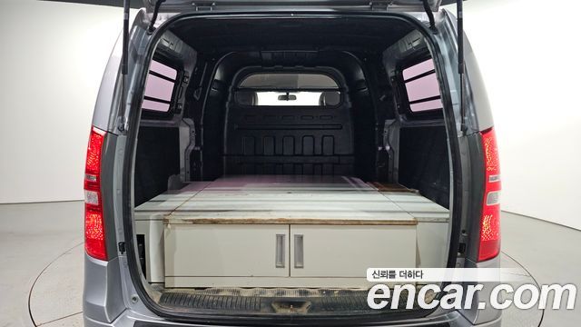 Hyundai Starex 2017 — photo 20