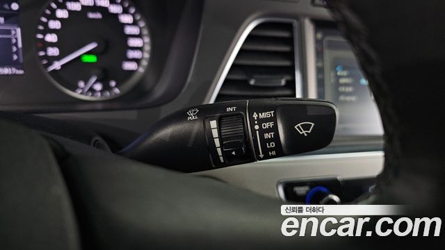 Hyundai Sonata 2016 — photo 27