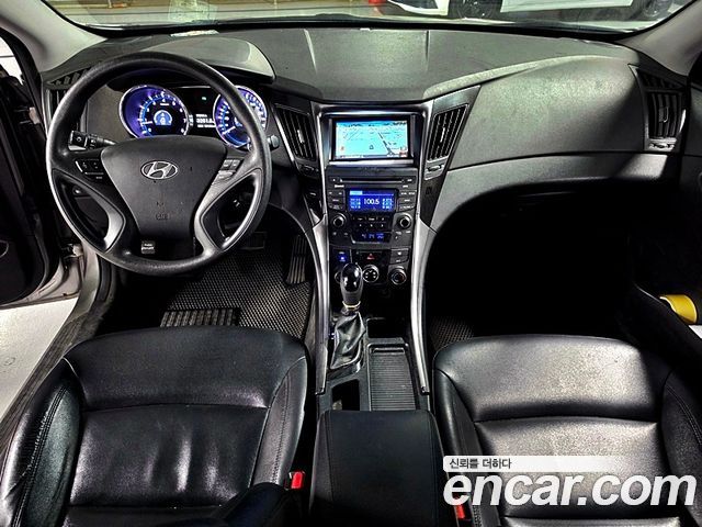 Hyundai Sonata 2013 — photo 15
