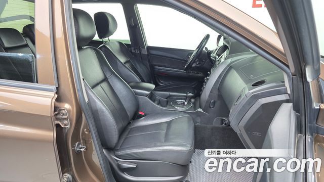 KG Mobility KORANDO 2016 — photo 11