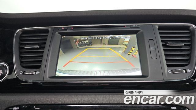 Kia Canival 2016 — photo 19