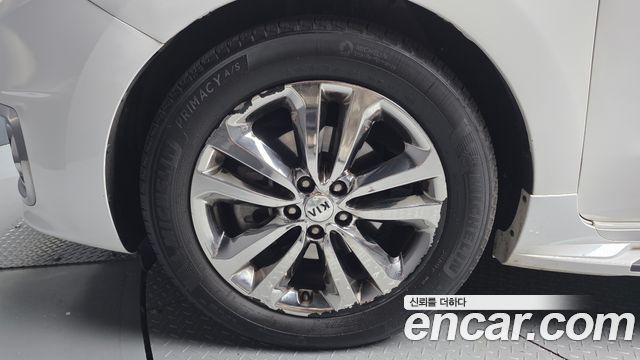 Kia Canival 2016 — photo 5